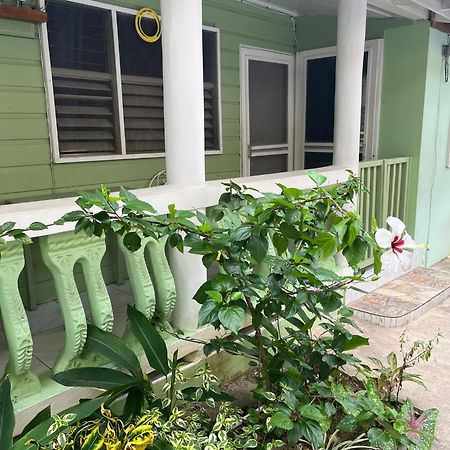 Andre'S Guest House Negril Luaran gambar